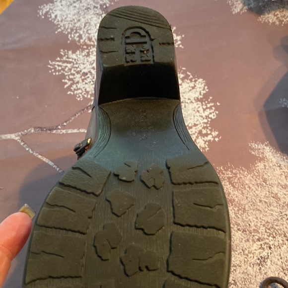 Booties - Picture 5 of 9